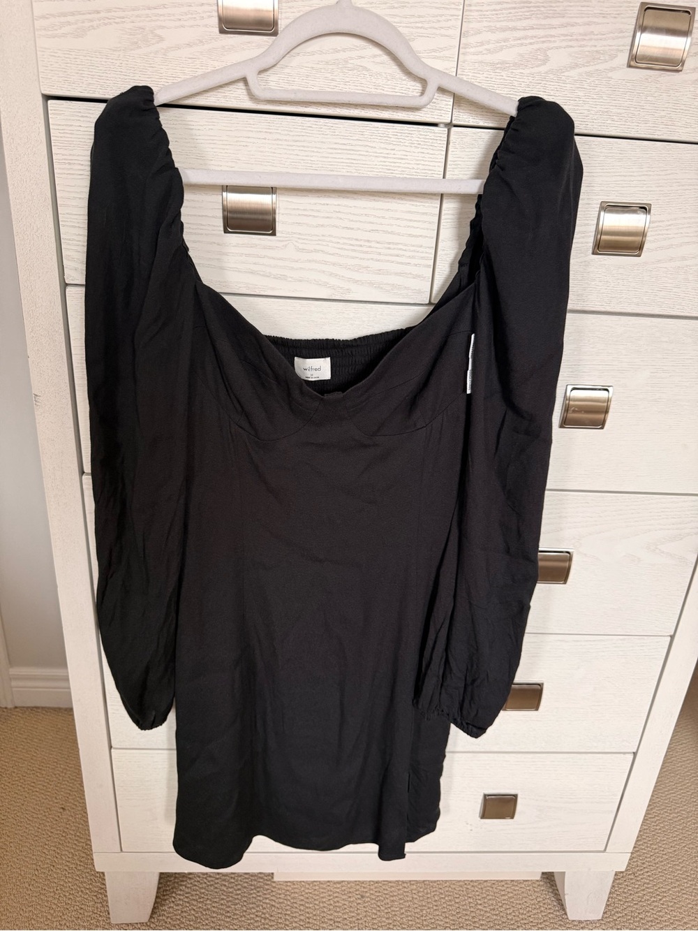 Wilfred Aritzia Novella Sweetheart Long Sleeve Dress - Picture 3 of 6